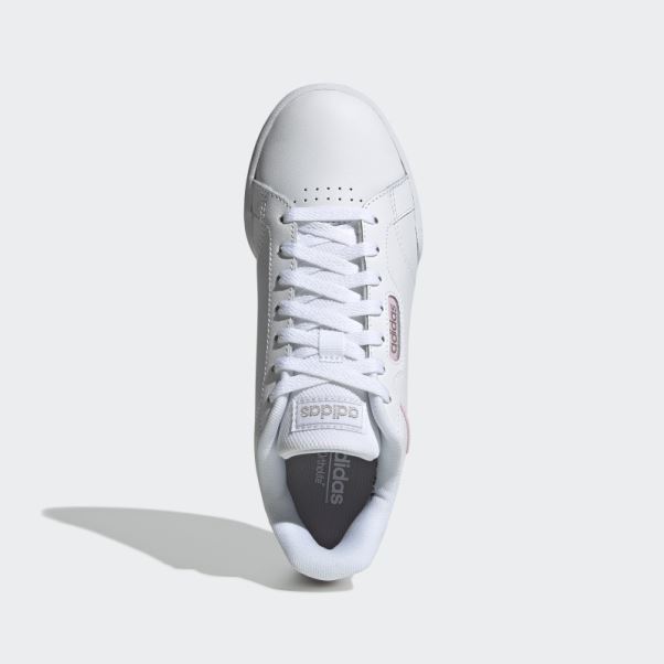 Chaussures Adidas Roguera Blanches
