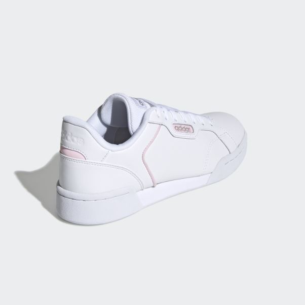 Chaussures Adidas Roguera Blanches