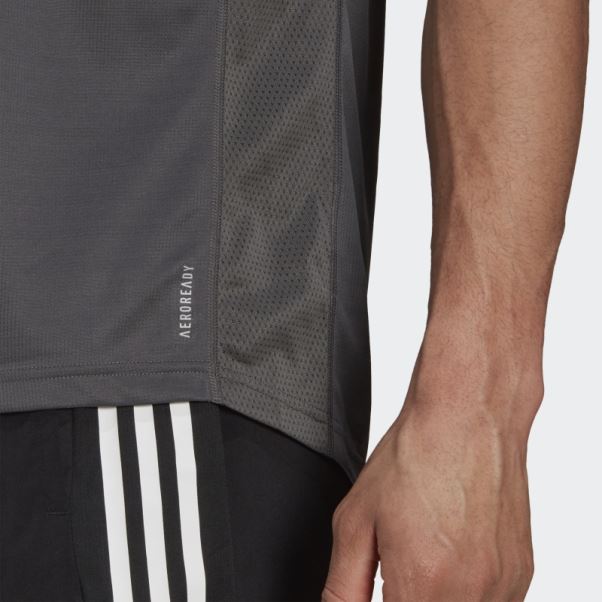 Propre Le T-shirt De Course Adidas Gris