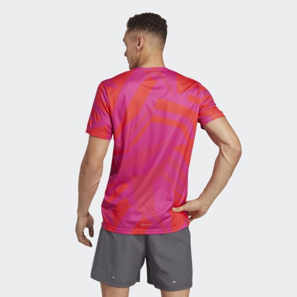 Adidas Possède Le T-shirt Saisonnier Run Fuchsia