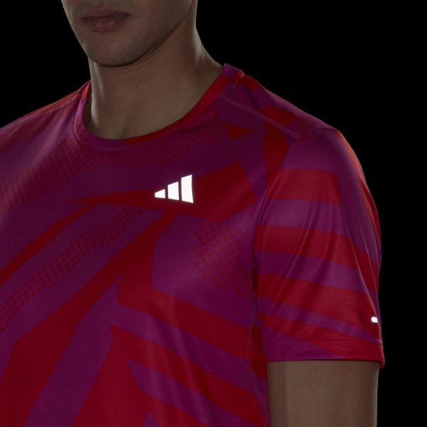Adidas Possède Le T-shirt Saisonnier Run Fuchsia