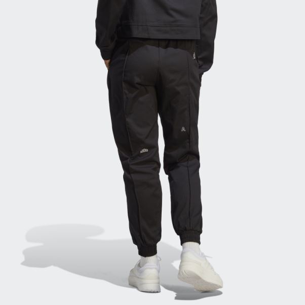 Pantalon Ample Adidas Noir Avec Graphismes Inspirés Des Cristaux De Guérison