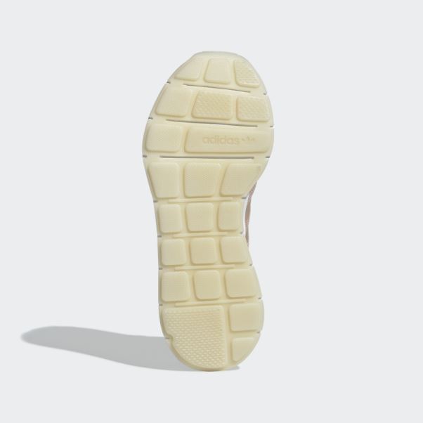 Chaussures Adidas Swift Run Perle Cendre