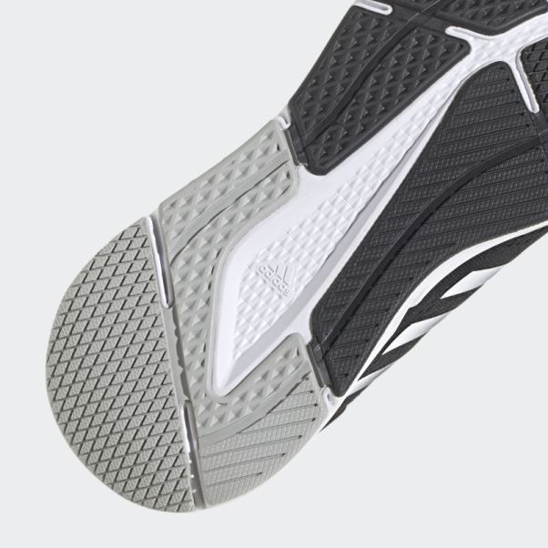 Chaussures Adidas Questar Grises