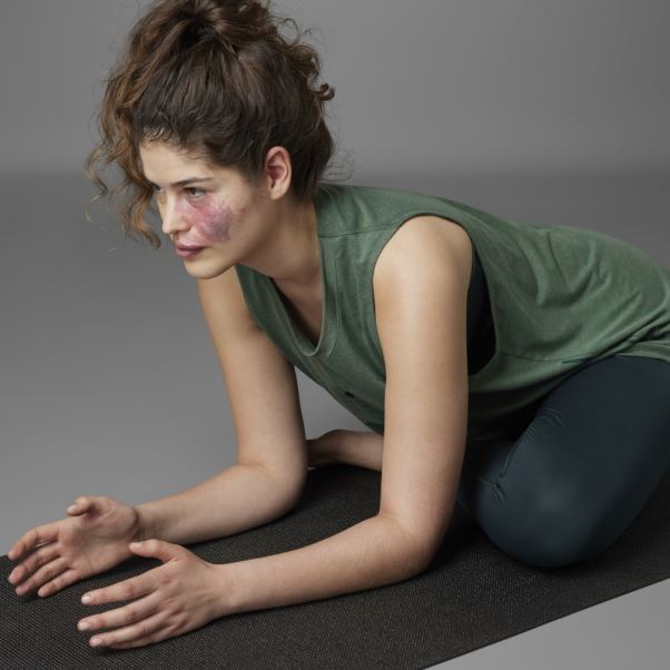 Vert Oxyde Authentique équilibre Yoga Débardeur Adidas