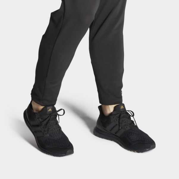 Chaussures De Course Adidas Ultraboost 1.0 Dna Noir