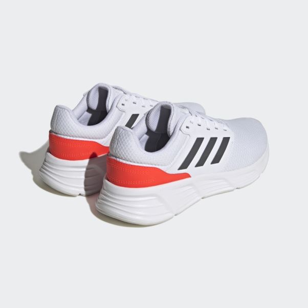 Chaussure De Running Adidas Galaxy 6 Blanche