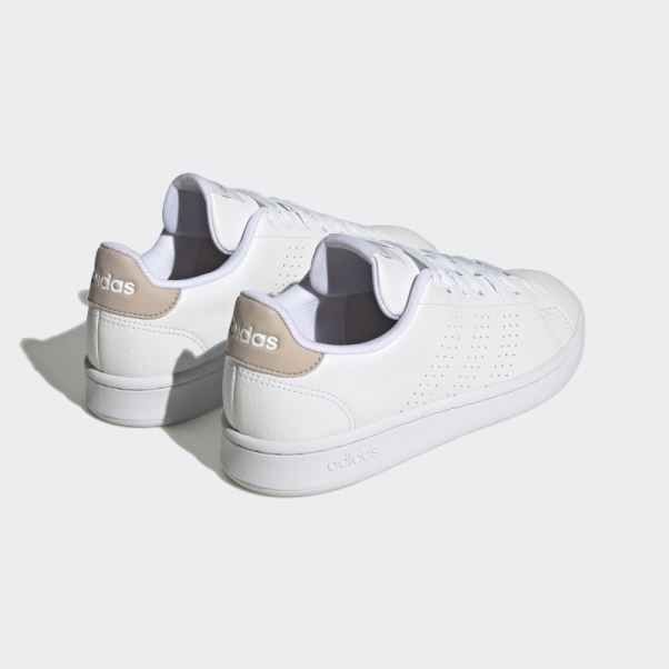 Chaussures Adidas Avantage Taupe