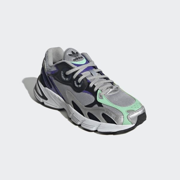 Chaussures Adidas Astir Argent