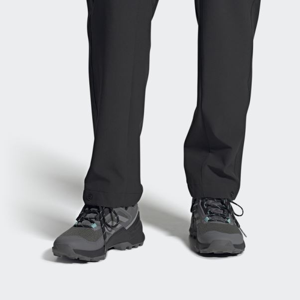 Chaussures De Randonnée Adidas Terrex Swift R3 Grises