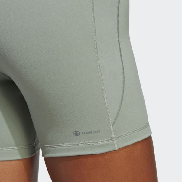 Leggings Courts Cinq Pouces Studio De Yoga Vert Argent Adidas