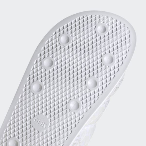 Baskets Adilette Essential Adidas Blanc