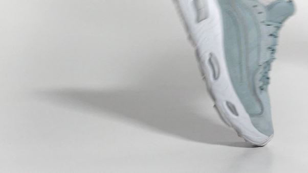 Chaussures Oznova Adidas Gris Clair