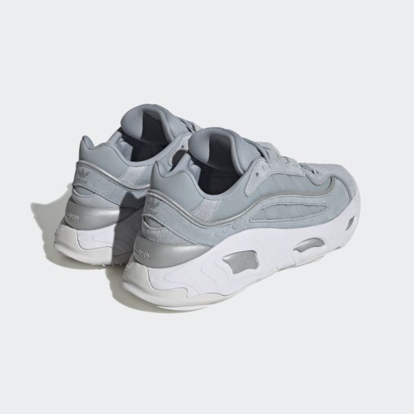 Chaussures Oznova Adidas Gris Clair