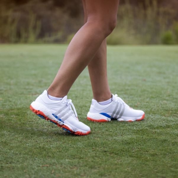 Adidas Tour360 22 Chaussures De Golf Pour Femmes Blanches