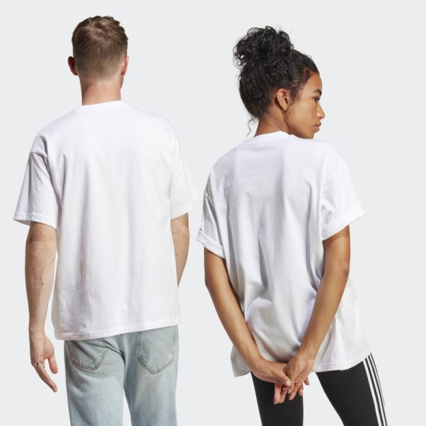 T-shirt Graphique Blanc élégant Adidas