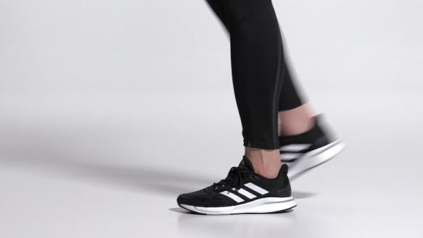 Chaussures Adidas Supernova+ Grises Mode