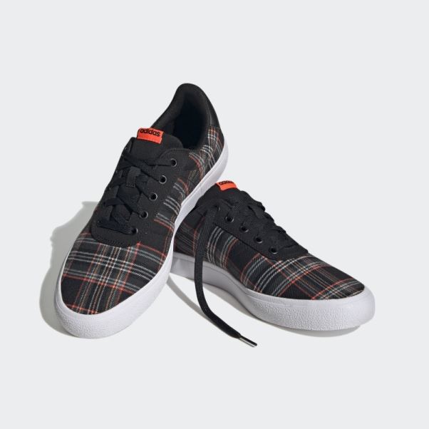 Adidas Vulc Raid3r Lifestyle Skateboarding 3-stripes Chaussures De Marque Noir