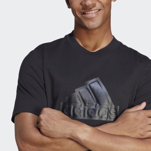 Future Icon Badge Of Sport T-shirt Noir Adidas