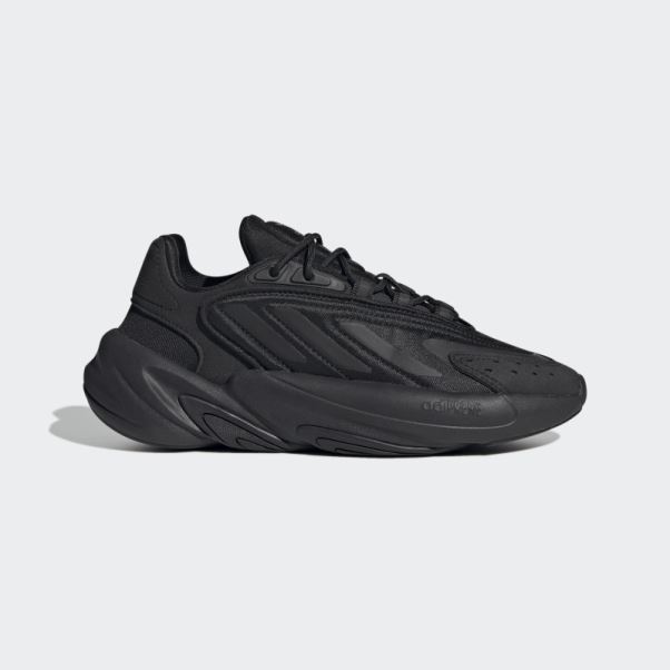 Chaussures Ozelia Adidas Noir