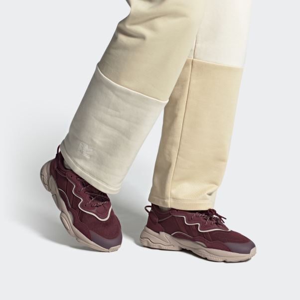 Chaussure Adidas Ozweego Rouge
