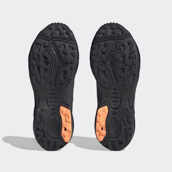 Chaussure Adidas Xare Boost Carbone