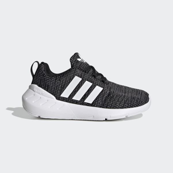 Chaussure Adidas Swift Run 22 Noir