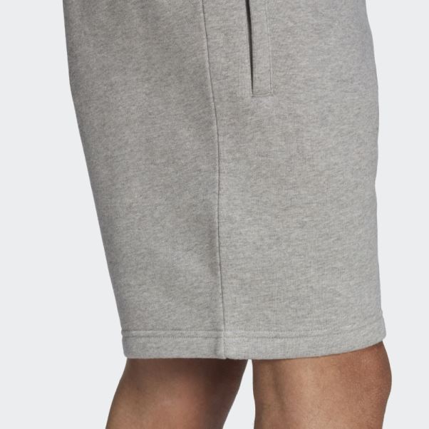 Short Trèfle Essentials Adidas Gris Moyen
