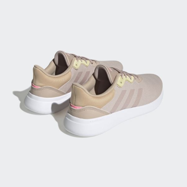 Chaussures Adidas Qt Racer 3.0 Taupe