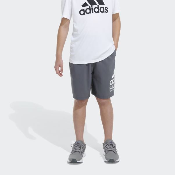Short Bos Tissé Ess Gris Moyen Adidas
