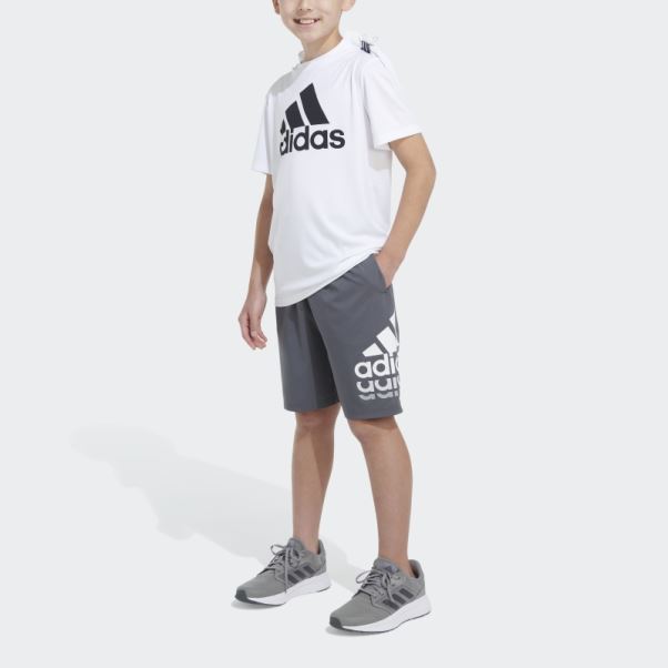 Short Bos Tissé Ess Gris Moyen Adidas