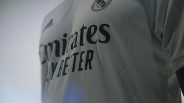 Maillot Authentique Domicile Real Madrid 22/23 Adidas Blanc