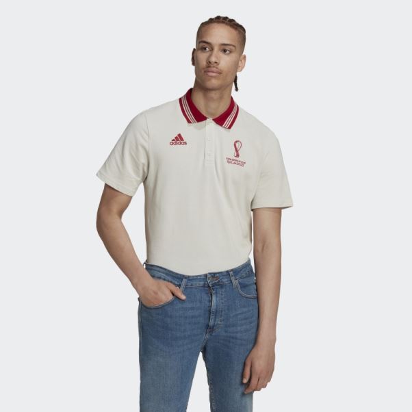Polo Emblème Officiel Adidas Coupe Du Monde Fifa 2022 Talc