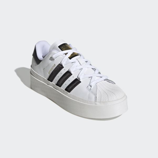 Chaussures Adidas Superstar Bonega Dorées Métallisées élégantes