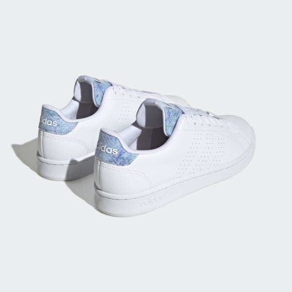 Adidas Chaussures D'avantage Gris