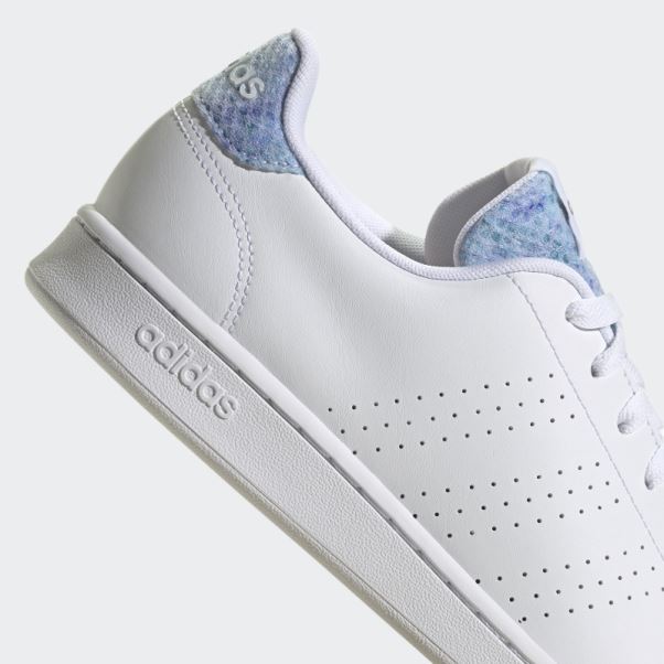 Adidas Chaussures D'avantage Gris