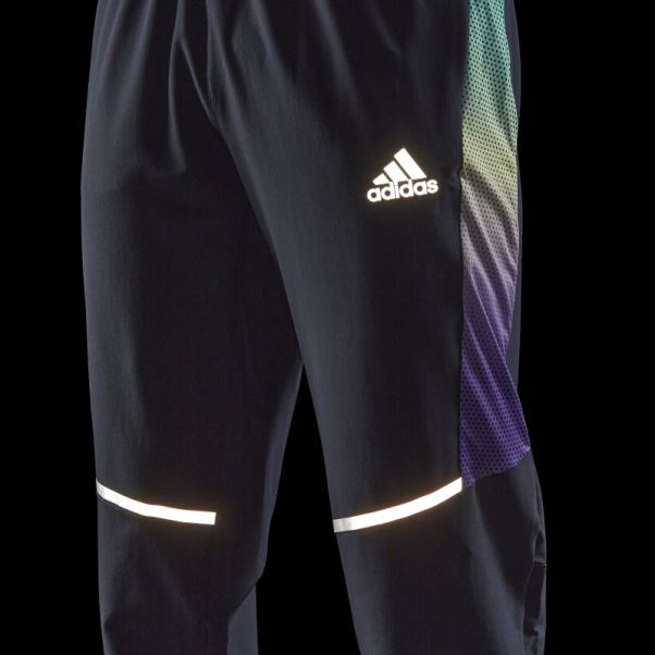 Encre Adidas Possède Le Jogging Colorblock De Course