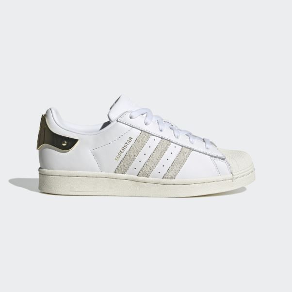 Chaussures Adidas Superstar Blanches élégantes