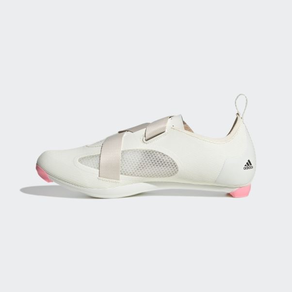 La Chaussure De Cyclisme En Salle Blanche Adidas