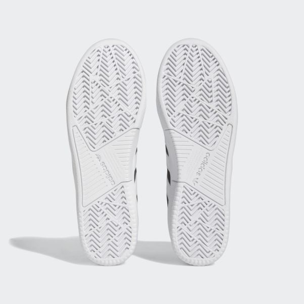 Chaussures Adidas Tyshawn Dorées Métallisées