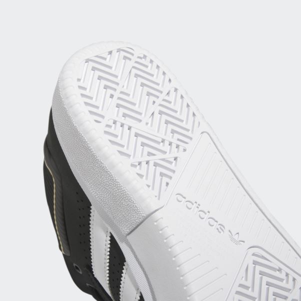 Chaussures Adidas Tyshawn Dorées Métallisées