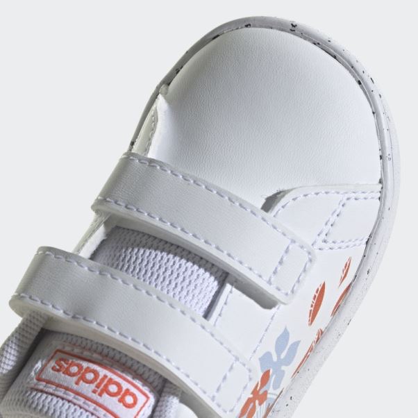 Adidas X Disney Avantage Moana Chaussures à Crochets Et Boucles Mode Blanc