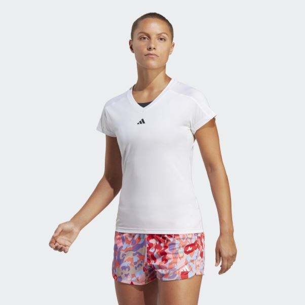 Aeroready Train Essentials Minimal Branding V-neck Tee Blanc Adidas