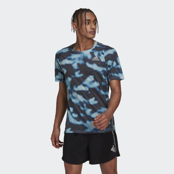 Run Icon 3-bar Allover Print Tee Multicolore Adidas