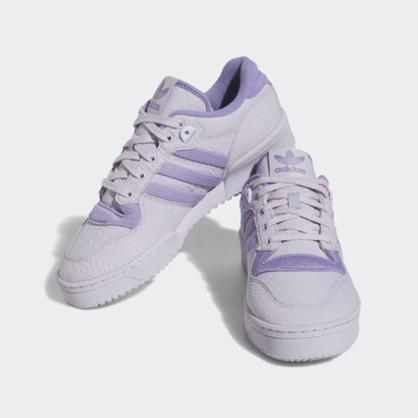 Chaussures Adidas Aube Rivalry Low Tr