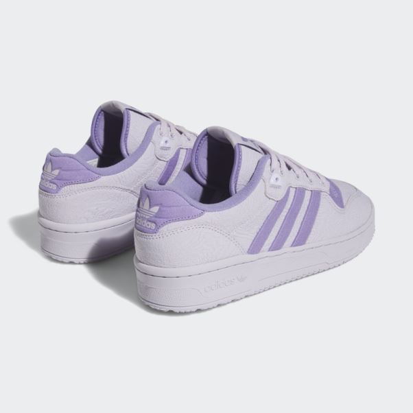 Chaussures Adidas Aube Rivalry Low Tr