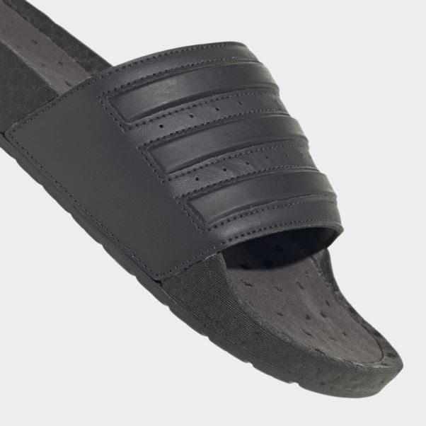 Adilette Boost Glisse Carbone Adidas