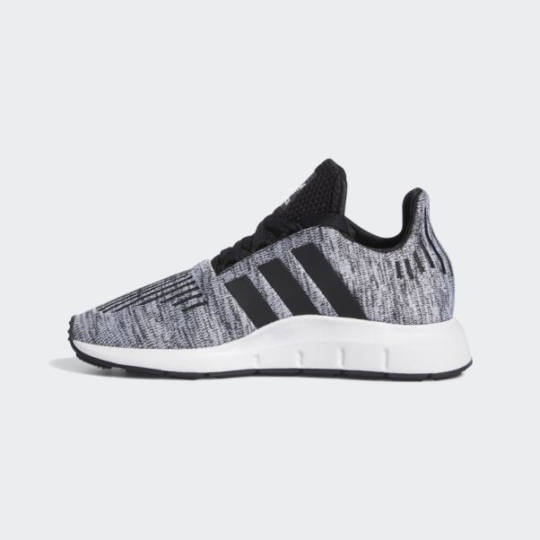 Chaussures Adidas Swift Run Noir