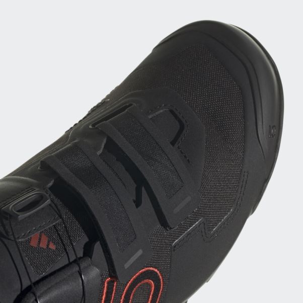 Chaussures Adidas 5 Ten Kestrel Boa Noir