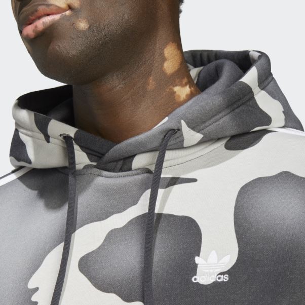 Sweat à Capuche Imprimé Camouflage Graphique Noir Adidas